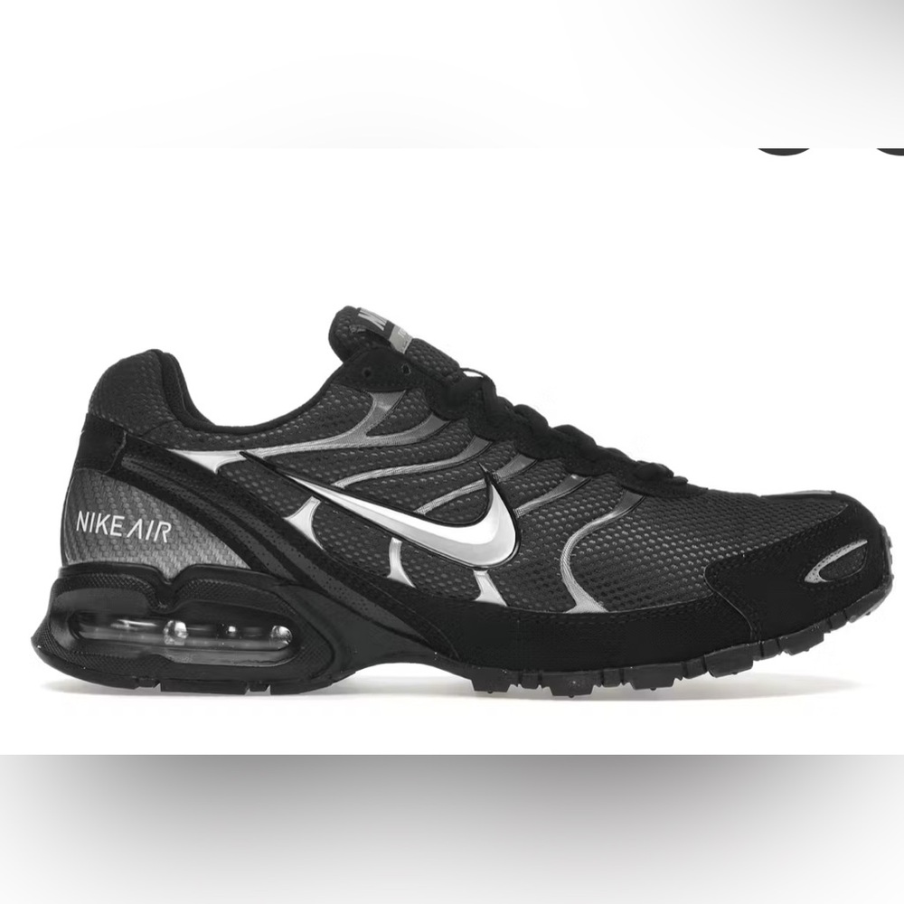 Men’s Nike Air Max Torch 4 metallic silver size 11